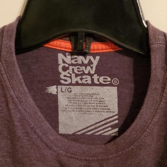 New Navy Crew Skate tshirt - Picture 3 of 4